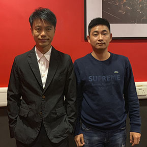 李克勤與經紀人李志合影 李克勤與經紀人李志合影